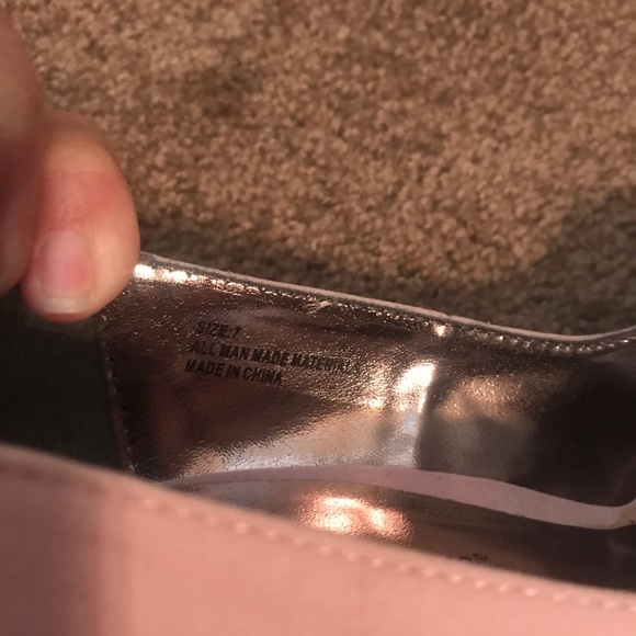 Women’s Pink Suede heels size 7 - Picture 8 of 8